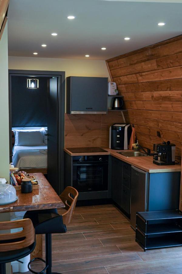 Pavliani4Rest - Luxury Cabins Bagian luar foto